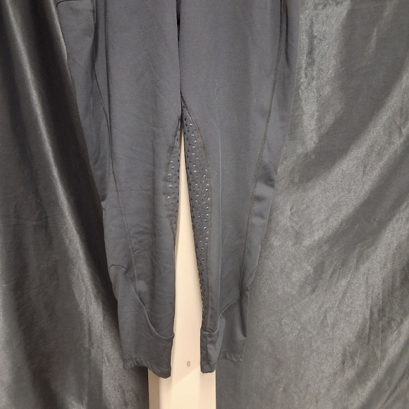Equipe Black Track Pants with Modern Slim Fit - Picture 9 of 17
